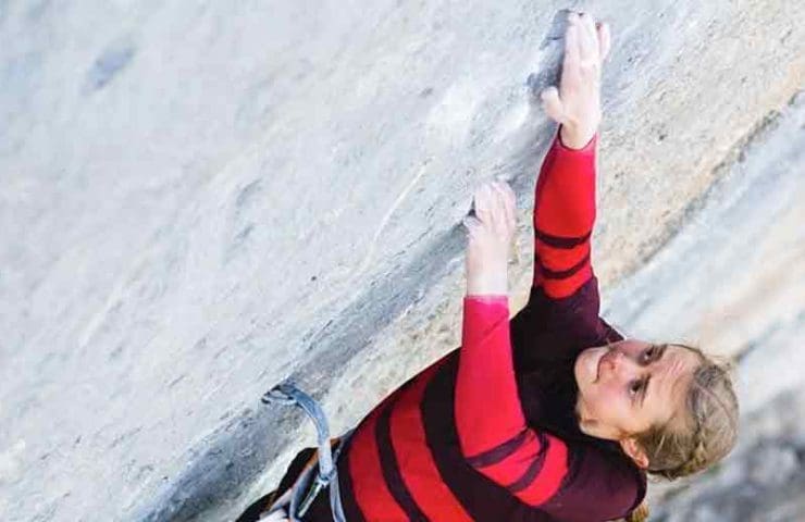 Margo Hayes climbs biography again 9a +
