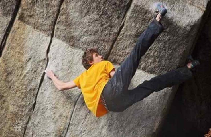 Giuliano Cameroni manages a hard first ascent in Cresciano