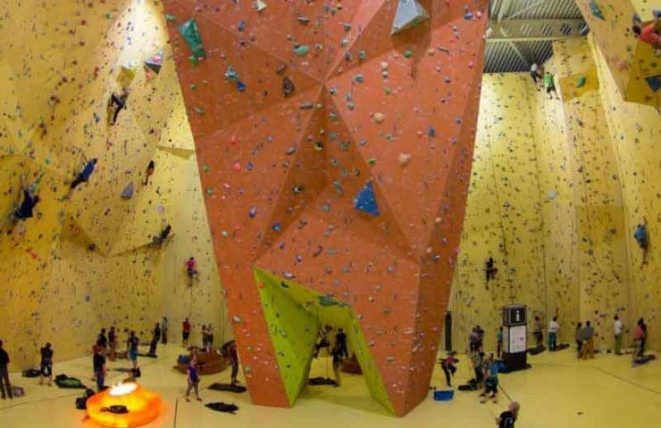 The St. Gallen climbing hall will soon only allow semi-automatic security devices - image infocard.ch