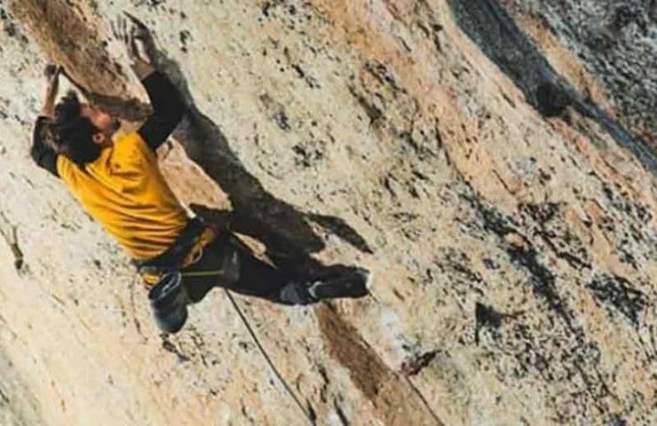 Stefano Ghisolfi klettert zum vierten Mal eine 9b