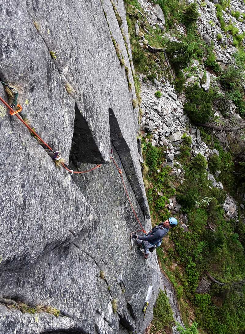 Cool-Foot-Line --- climbing route-an-der-Grimsel Handegg