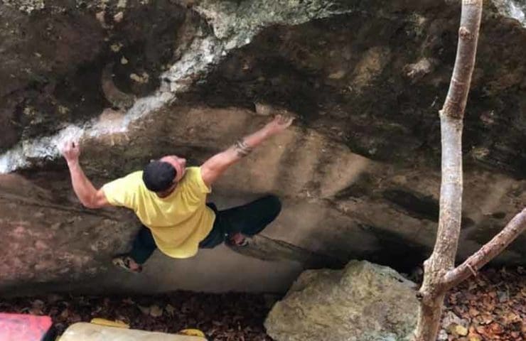 Elias Iagnemma repeats the 8c Boulder crypt at Morchelstock Balsthal