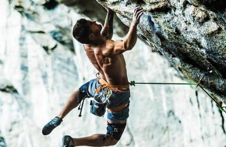 Video: Edu Marin commits 60 meter route Valhalla (9a / 9a +) to Flatanger