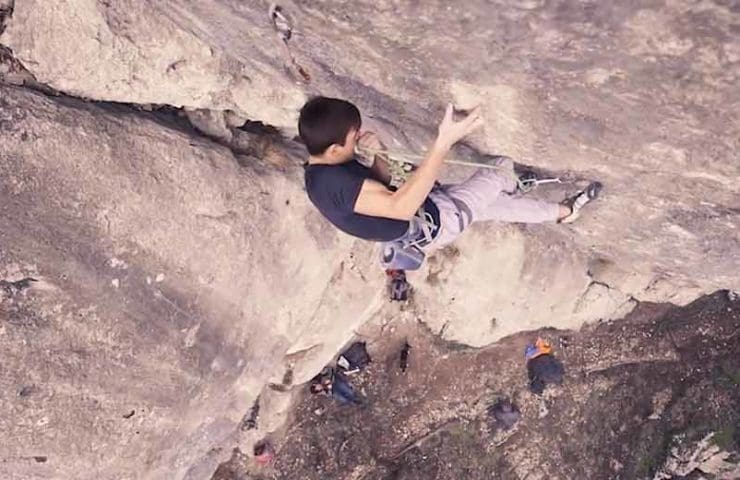 The up-and-coming talent Philipp Geisenhoff projects in the kingdom of the Shogun (9a)