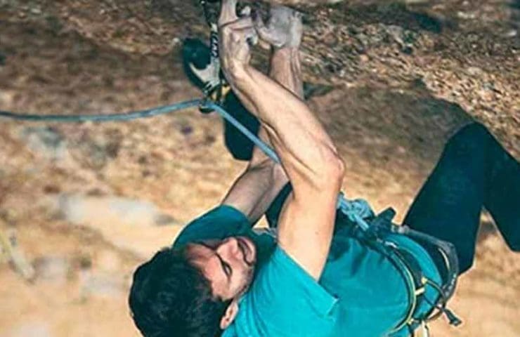 Video - Stefano Ghisolfi-climbs-Perfecto Mundo- (9b +) - in-Margalef