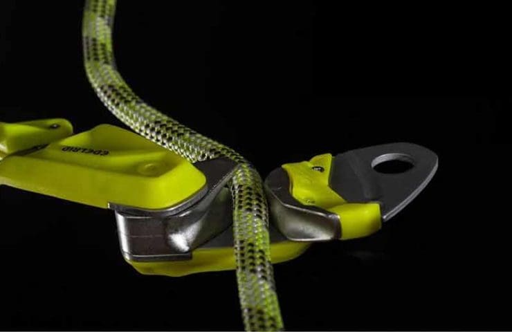 Safe-climb-spite-weight difference-with-the-ohm on-Edelrid