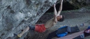 Adam Ondra endlich wieder am Fels: 8c-Boulder und 7 weitere harte Linien geklettert