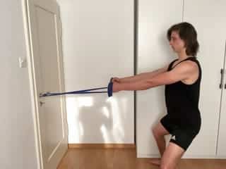 Übung-7-Startposition-Rotatory-Pulley-Exercise