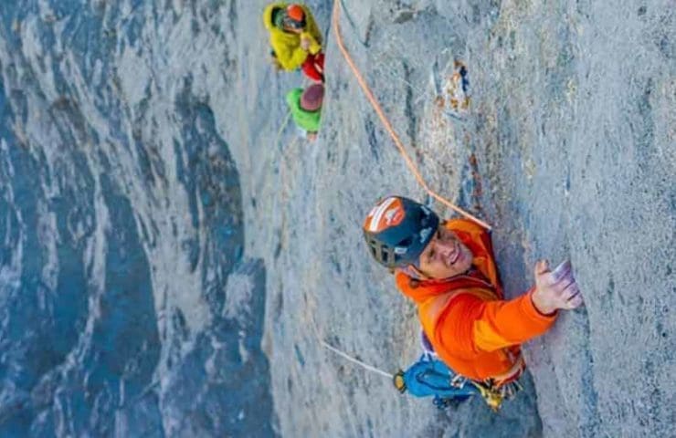 Roger Schäli klettert Route Merci la Vie am Eiger rotpunkt