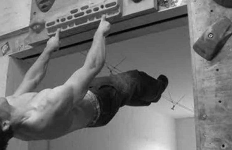 Better rope climbing thanks to these fingerboard exercises
