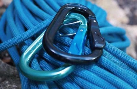 The Austrialpin HMS Rondo Autolock carabiner being tested