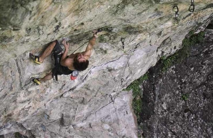 Will Adam Ondra climb this 9a + route on the first attempt?