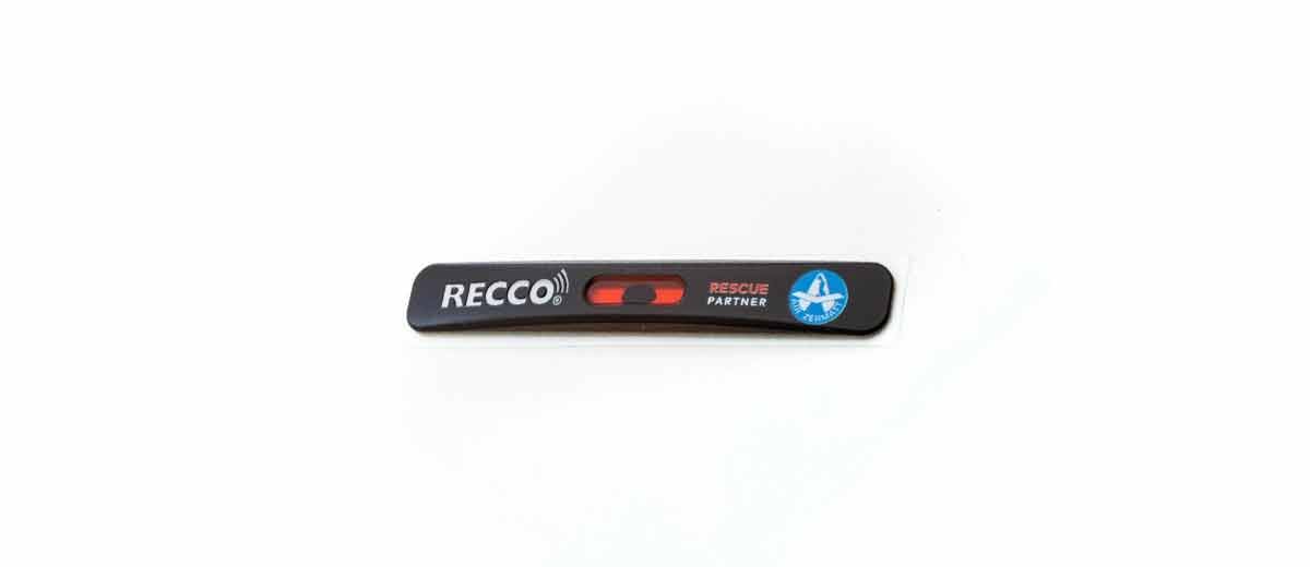 Lebensretter - Outdoor-Ausrüstung mit RECCO-Reflektor