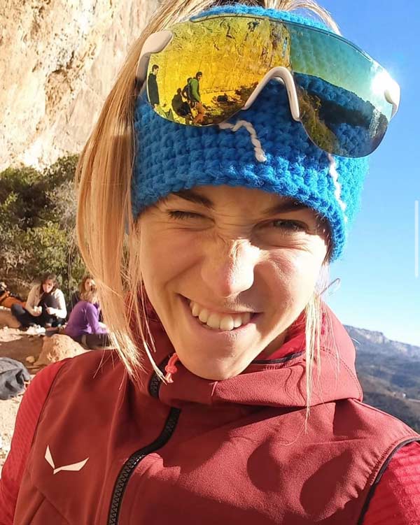 Federica Mingolla geniesst die perfekten Kletterbedingungen in Spanien.
