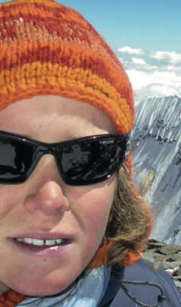 A la edad de 13 años, Jordan Primero fue la persona más joven en pararse en la montaña más alta del mundo, el Monte Everest. Imagen Romero