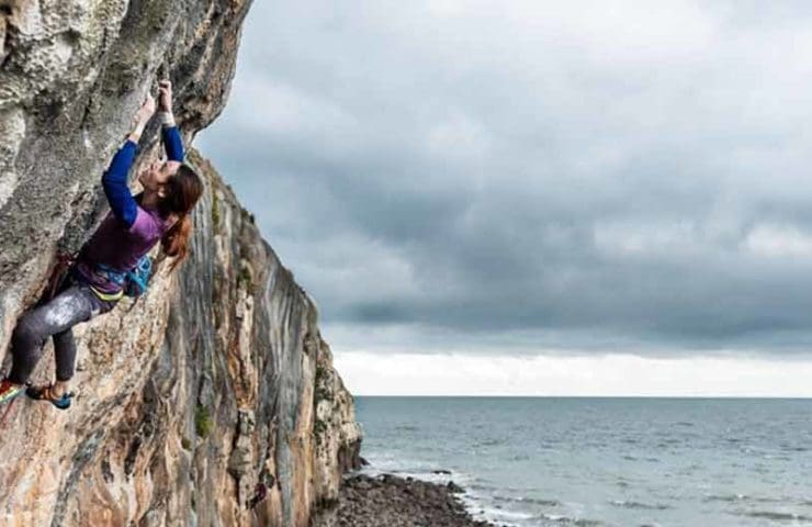 Película de escalada: Emma Twyford es la primera mujer británica en escalar 9a | El Big Bang