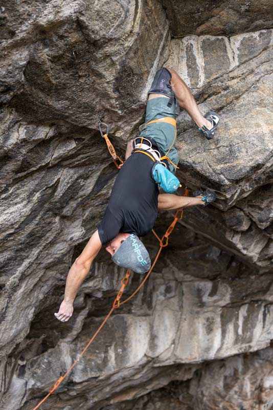 After this knee clamp, Adam Ondra's famous shoulder pull begins. (Picture John Thornton)