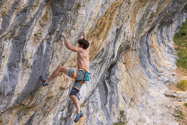 Alex Rohr in his new creation Oblivion in the Gimmelwald climbing area. Image: John Thornton