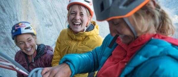 Frauen-Trio klettert Big-Wall-Tour Rayu (610m, 8c) | DiGiulian, Soderlund & Harrington