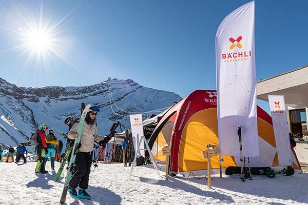 Con la prueba de esquí de travesía, también podrás tener actualizado tu equipo de protección contra avalanchas.