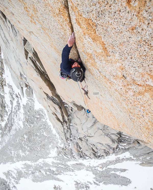 Red point in the second go: Peter Whittaker on the key pitch of Anda pa'alla (500m, 8a). Image: Julia Cassou