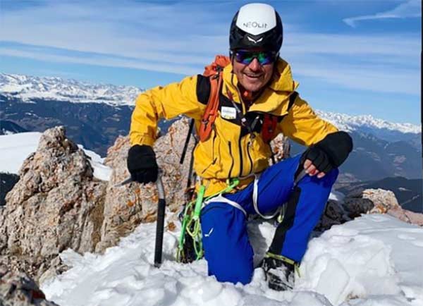 Der Bergführer und Profialpinist ist unter anderem bekannt für seine grossen Alleingänge im Winter. Bild: Simon Gietl