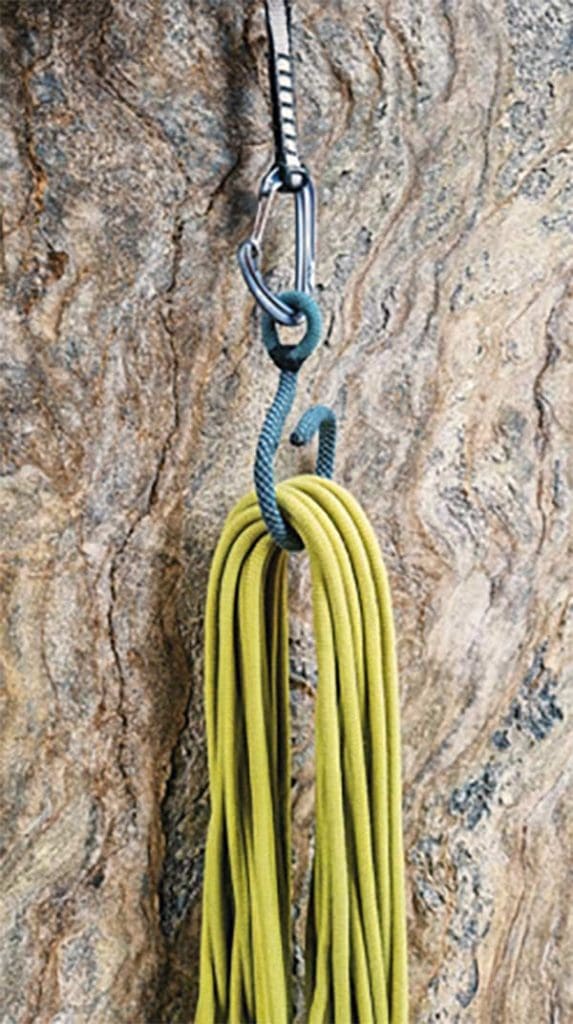 Cable holder when used in the wall. Image: Simon Messner | mountaineering