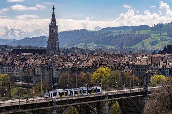 Del 1 al 12 de agosto, la élite internacional de la escalada se reunirá en Berna. Imagen: Simon Villiger