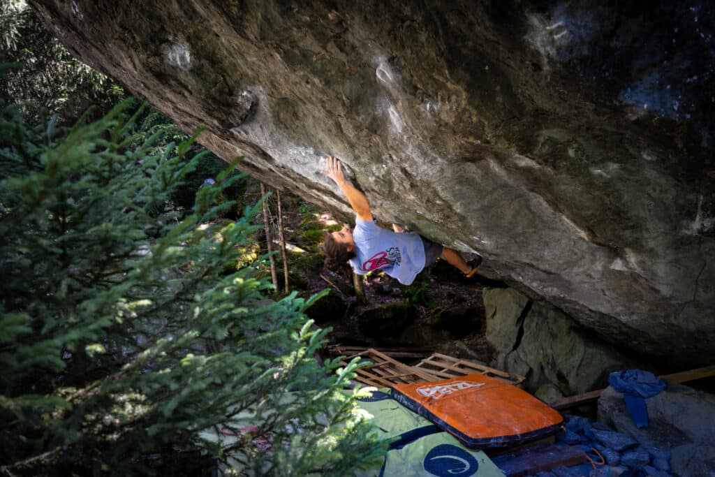 Pietro Vidi in ‘Permanent Midnight Low’ 8C+ | Bild: indie sports management GmbH