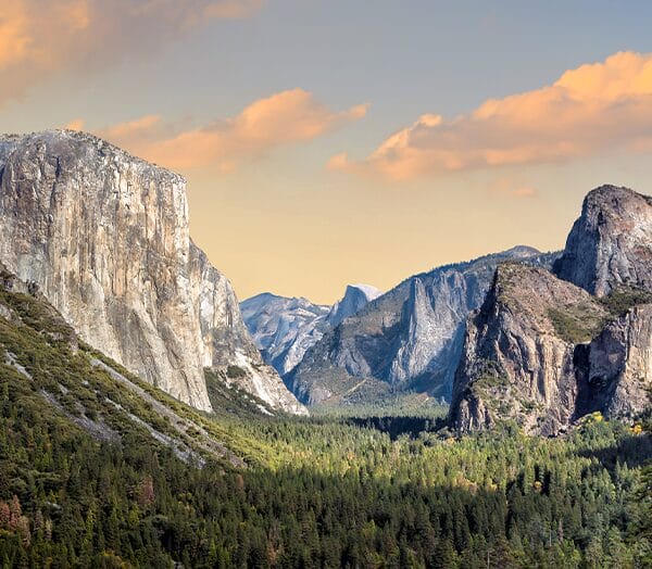 Aidan Roberts opent nieuwe 8B+ in Yosemite