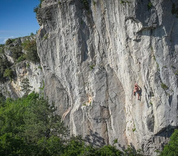 Ganz-ohne-Flugzeug-Die-5-besten-Klettergebiete-f-r-den-Fr-hling