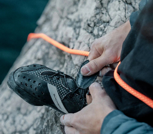 Scarpa BLACKBIRD: Carbon-Zwischensohle für die kleinsten Leisten